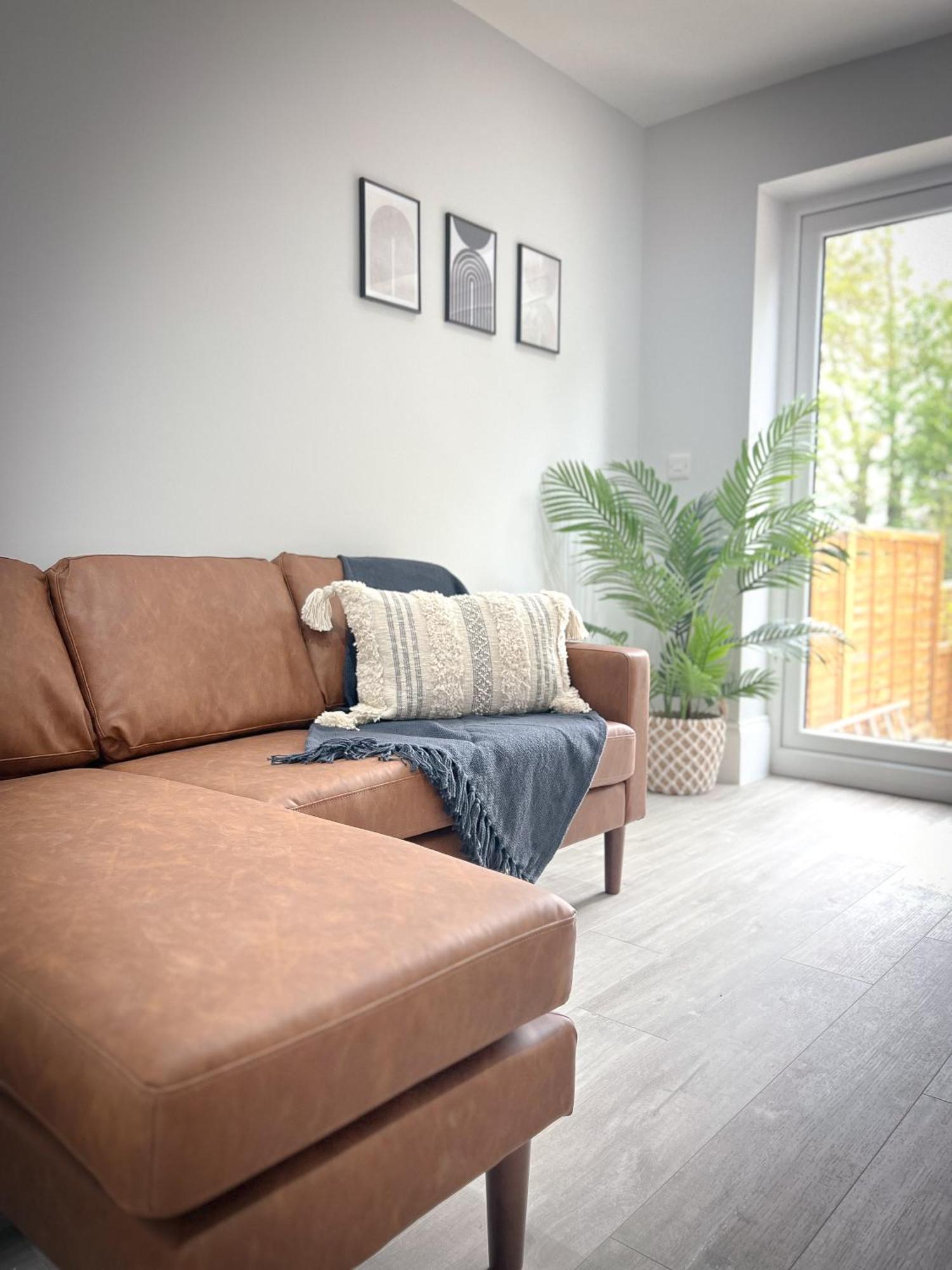 Apartment Campbells Crib Maidstone